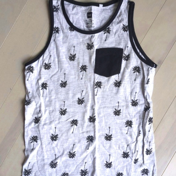 👛10/20$ Cami 12Y - Picture 2 of 4